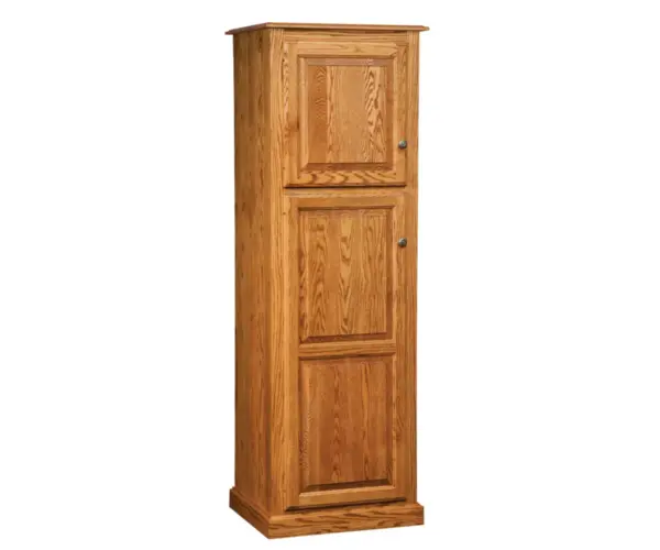 Traditional Pantry - 24"W